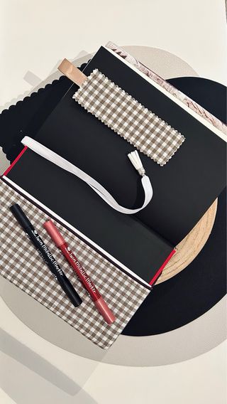 Cover letteraria con linguetta regolabile, cover kindle kobo