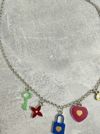 Collana donna con ciondoli colorati