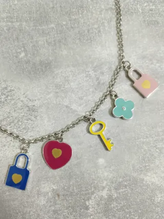 Collana donna con ciondoli colorati