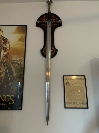 Espada Anduril Oficial United Cutlery