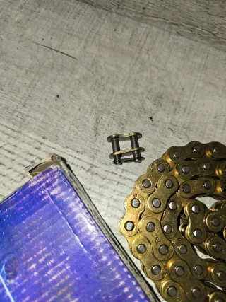 Cadena transmision 428 RXP - 136 eslabones