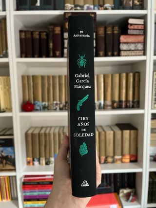 cien años de soledad. García Márquez. ilustrado