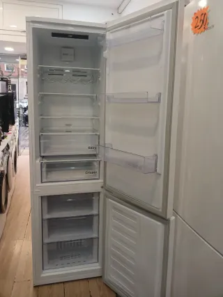 Nevera Beko con garantía y transporte