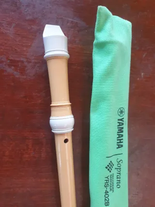 Flauta dulce Yamaha YRS-402B