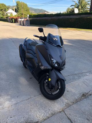 Yamaha TMAX 530