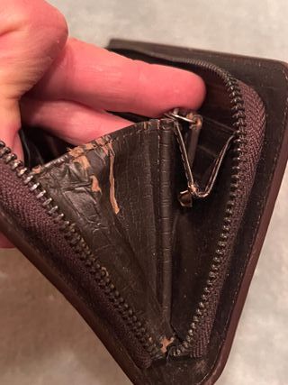 Portafoglio Gucci con zip a soffietto