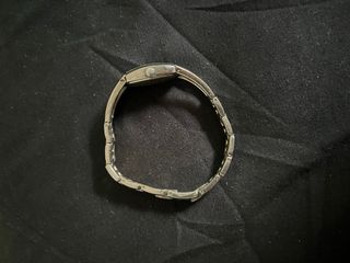 Reloj Guess Mujer Negro y Plateado