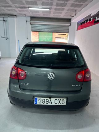 Volkswagen Golf 5 1.9 TDI