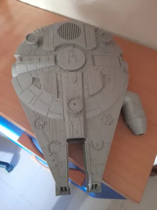 Halcón Milenario Star Wars Lucasfilm LTD