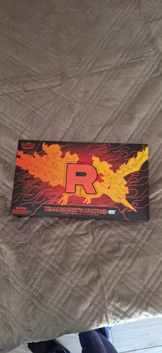 Pokemon UPC Moltres Team Rocket - Aperta