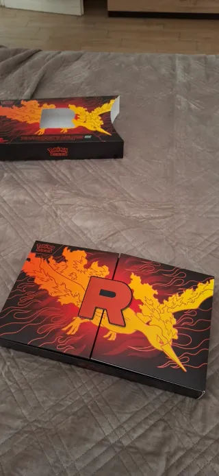 Pokemon UPC Moltres Team Rocket - Aperta