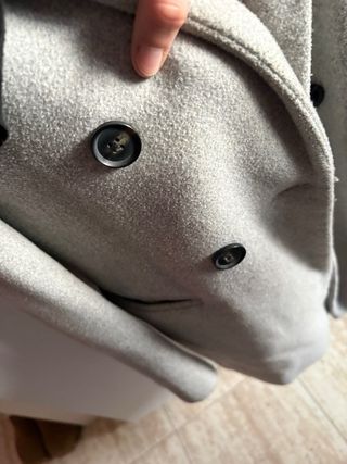 Abrigo largo Stradivarius gris talla M