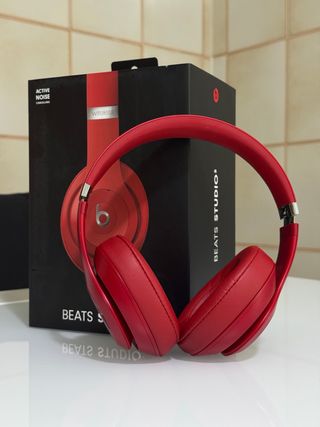 Beats Studio 3 - Bluetooth + Wired Headphones