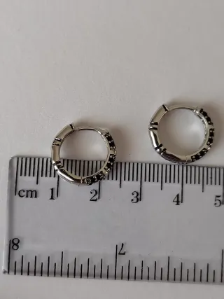Pendientes plata y circonitas negras