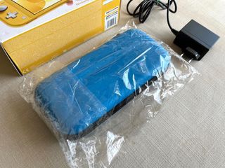 Nintendo Switch Lite + Accesorios