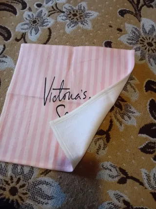 Set Victoria's Secret