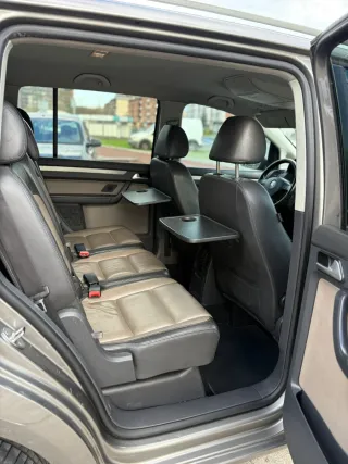 Volkswagen Touran 2009