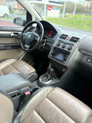Volkswagen Touran 2009