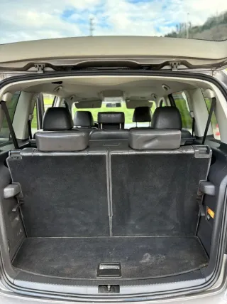 Volkswagen Touran 2009