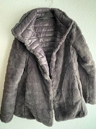 Chaqueta pelo reversible gris