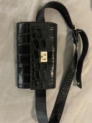 Bolso y riñonera Uterqüe negro