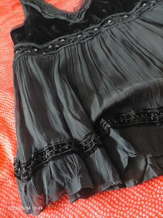 Top de fiesta negro terciopelo y tul