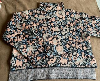 Jersey Zara flores suave y cálido