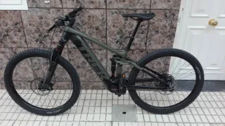 Bicicleta Eléctrica Trek Montaña