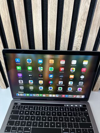 MacBook Pro 13 i7 2019 Touch Bar 16GB