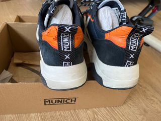 Zapatillas Munich Talla 43