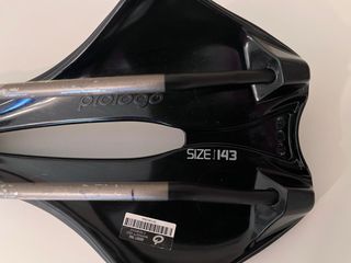 Sillín Prologo Dimensión Tri 143 mm.