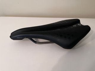 Sillín Prologo Dimensión Tri 143 mm.