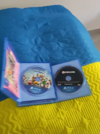 Pacchetto Giochi PS4: Plants vs Zombies e FIFA 23