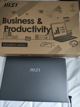 Portatile MSI Modern 15 F13MG i7-1355U 32GB 1TB