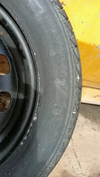 Neumático Continental 185/65 R14