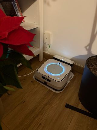 Robot friegasuelos iRobot Braava Jet m6