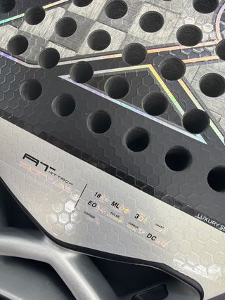 Pala de Pádel NOX ATTACK 18K