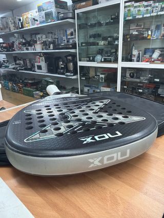 Pala de Pádel NOX ATTACK 18K