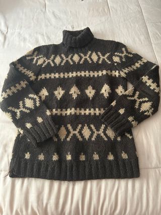 Jersey de cuello alto con estampado