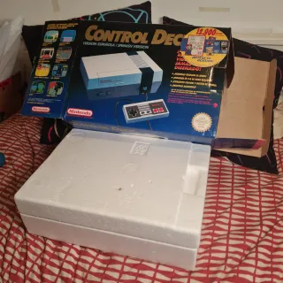 Nintendo NES Control Deck Caja Completa