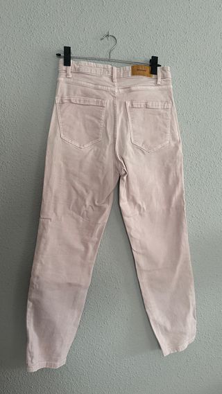 Vaqueros mom slim Stradivarius T.38