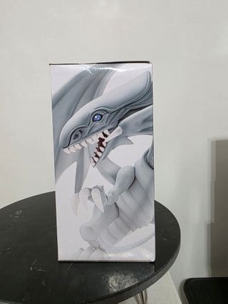 Drago Bianco Occhi Blu Yu-Gi-Oh! Konami