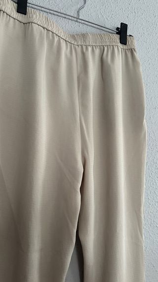 Pantalón Zara Beige Talla M