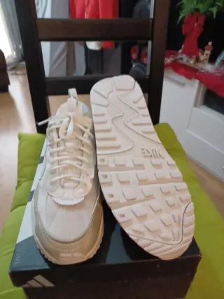 Zapatillas Nike Air Max Talla 40 Beige/Blanco