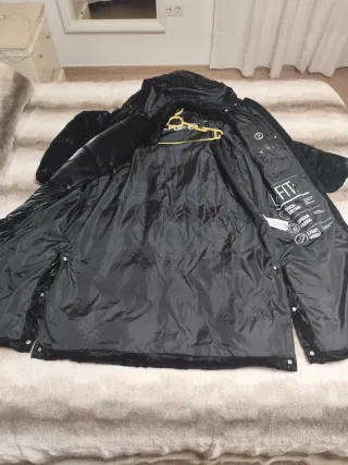 Abrigo largo acolchado negro