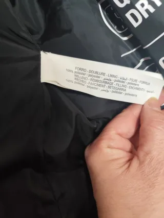 Abrigo largo acolchado negro