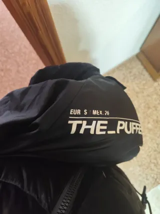 Abrigo largo acolchado negro