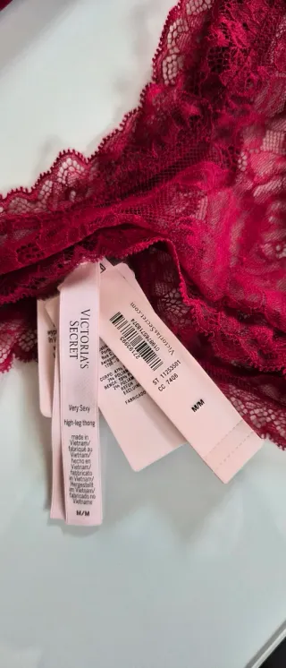 Conjunto Tanga y Sujetador Victoria's Secret Encaj