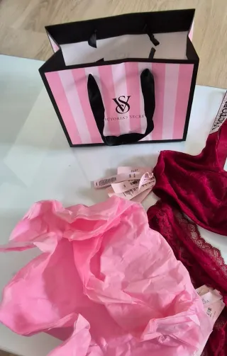 Conjunto Tanga y Sujetador Victoria's Secret Encaj