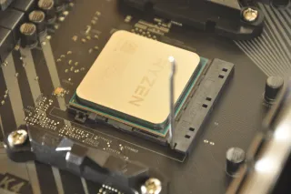 Kit Placa AM4 X470 + Ryzen 7 2700X